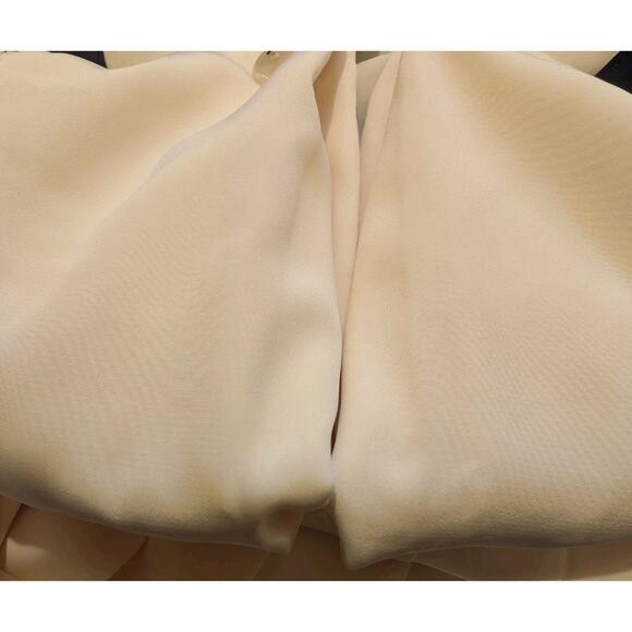 Vintage 90s Blouse Cream Navy Blue Pleated Office Top Misses Size 6 Talbots - Picture 8 of 8